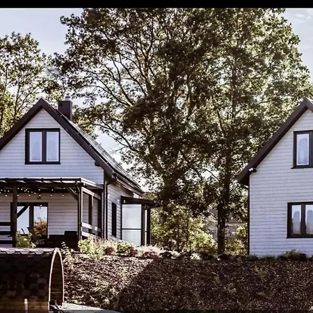 Na Kaszubach - Chabry I Rumianki - Roztoka, Przywidz - Basen Sauna Jacuzzi Kaszuby Vakantiehuis *