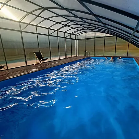 Na Kaszubach - Chabry I Rumianki - Roztoka, Przywidz - Basen Sauna Jacuzzi Kaszuby Vakantiehuis Roztoka (Gdansk)