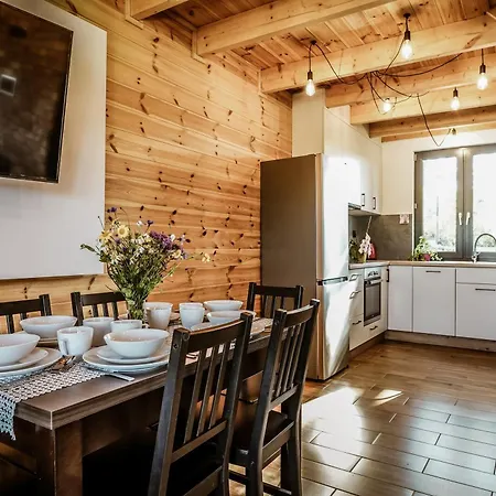 Na Kaszubach - Chabry I Rumianki - Roztoka, Przywidz - Basen Sauna Jacuzzi Kaszuby *