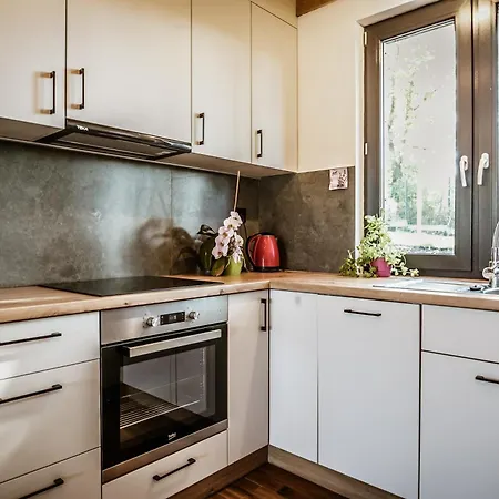 Na Kaszubach - Chabry I Rumianki - Roztoka, Przywidz - Basen Sauna Jacuzzi Kaszuby Roztoka (Gdansk)