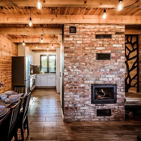 Na Kaszubach - Chabry I Rumianki - Roztoka, Przywidz - Basen Sauna Jacuzzi Kaszuby *