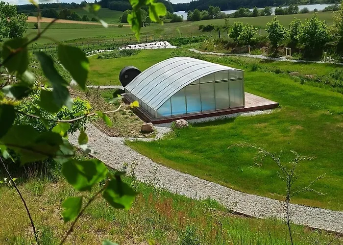Na Kaszubach - Chabry I Rumianki - Roztoka, Przywidz - Basen Sauna Jacuzzi Kaszuby Ferienhaus