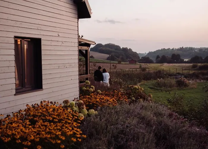 Ferienhaus Na Kaszubach - Chabry I Rumianki - Roztoka, Przywidz - Basen Sauna Jacuzzi Kaszuby *