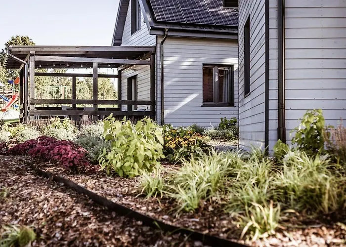 Na Kaszubach - Chabry I Rumianki - Roztoka, Przywidz - Basen Sauna Jacuzzi Kaszuby בית נופש