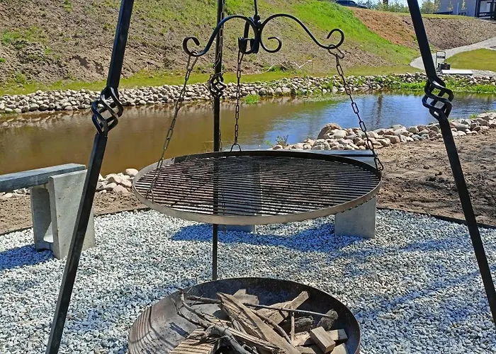 Na Kaszubach - Chabry I Rumianki - Roztoka, Przywidz - Basen Sauna Jacuzzi Kaszuby Ferienhaus *