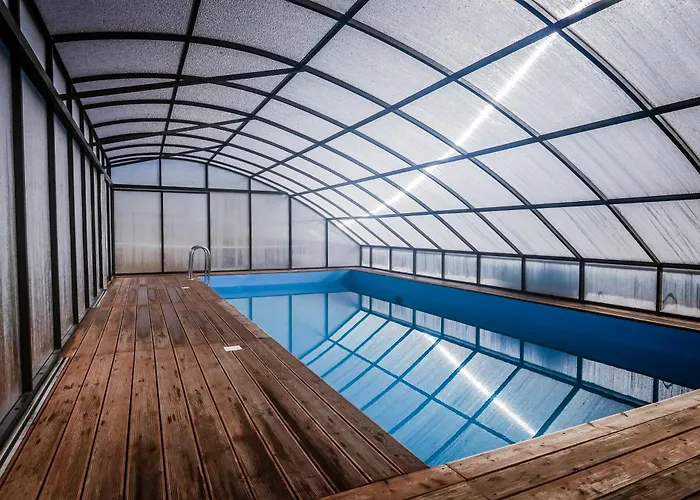 Ferienhaus Na Kaszubach - Chabry I Rumianki - Roztoka, Przywidz - Basen Sauna Jacuzzi Kaszuby