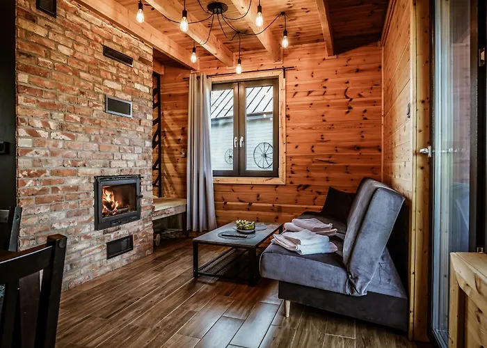 Na Kaszubach - Chabry I Rumianki - Roztoka, Przywidz - Basen Sauna Jacuzzi Kaszuby Ferienhaus Roztoka (Gdansk)